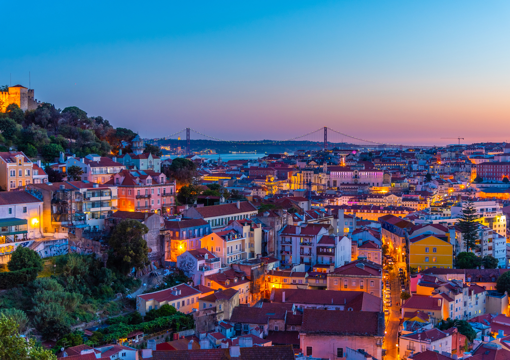 Lais Puzzle - Lissabon vom Aussichtspunkt Graca, Portugal - 1.000 Teile p-312131