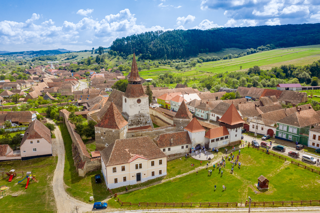 Lais Puzzle - Die größte Kirchenburg in Transsilvanien, Rumänien, die sächsische Kirchenburg Archita - 2.000 Teile p-312732