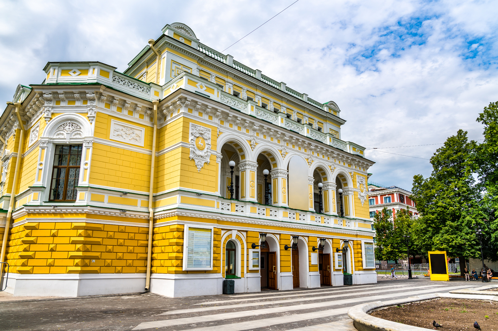 Lais Puzzle - Schauspielhaus in Nischni Nowgorod, Russland - 2.000 Teile p-313086
