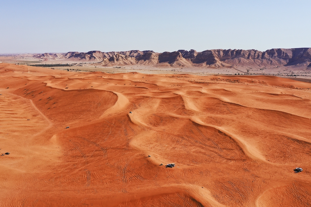 Lais Puzzle - Schöne rote Sanddünen südlich von Riad in Saudi-Arabien - 2.000 Teile p-313326