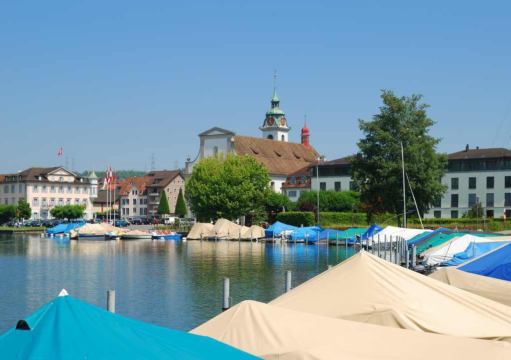 Lais Puzzle - Küssnacht (früher Küssnacht am Rigi) am Vierwaldstättersee, Kanton Schwyz, Schweiz - 1.000 Teile p-314369