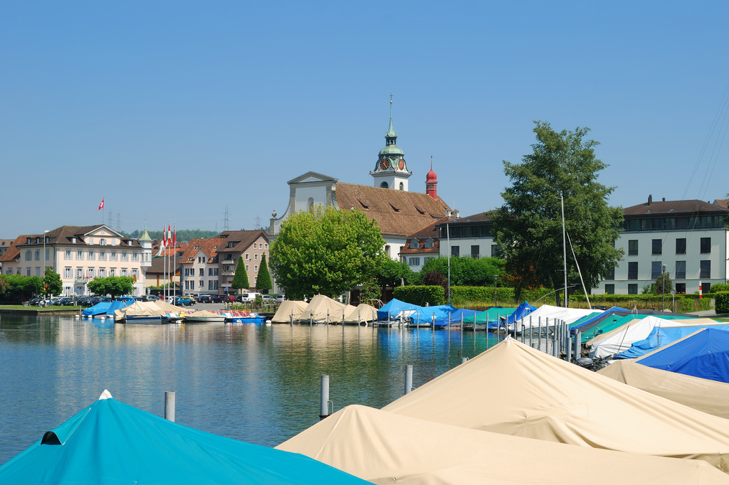 Lais Puzzle - Küssnacht (früher Küssnacht am Rigi) am Vierwaldstättersee, Kanton Schwyz, Schweiz - 2.000 Teile p-314370