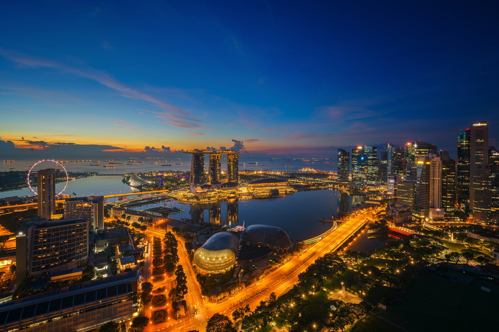 Lais Puzzle - Stadtbild von Singapur bei Sonnenaufgang - 2.000 Teile p-315018
