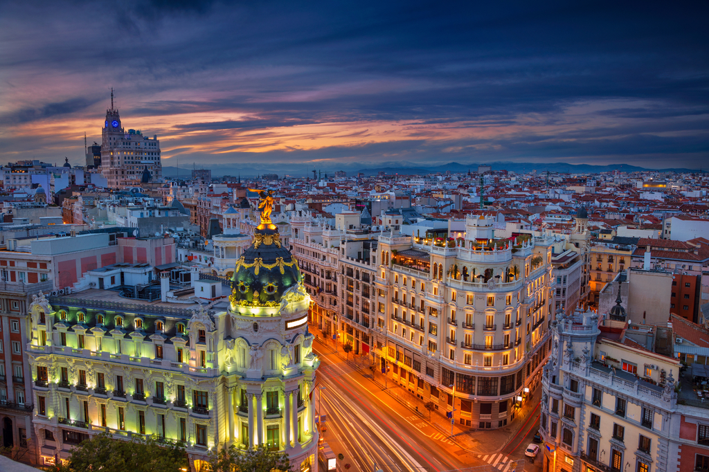 Lais Puzzle - Madrid. Stadtbild von Madrid, Spanien bei Sonnenuntergang - 2.000 Teile p-315984
