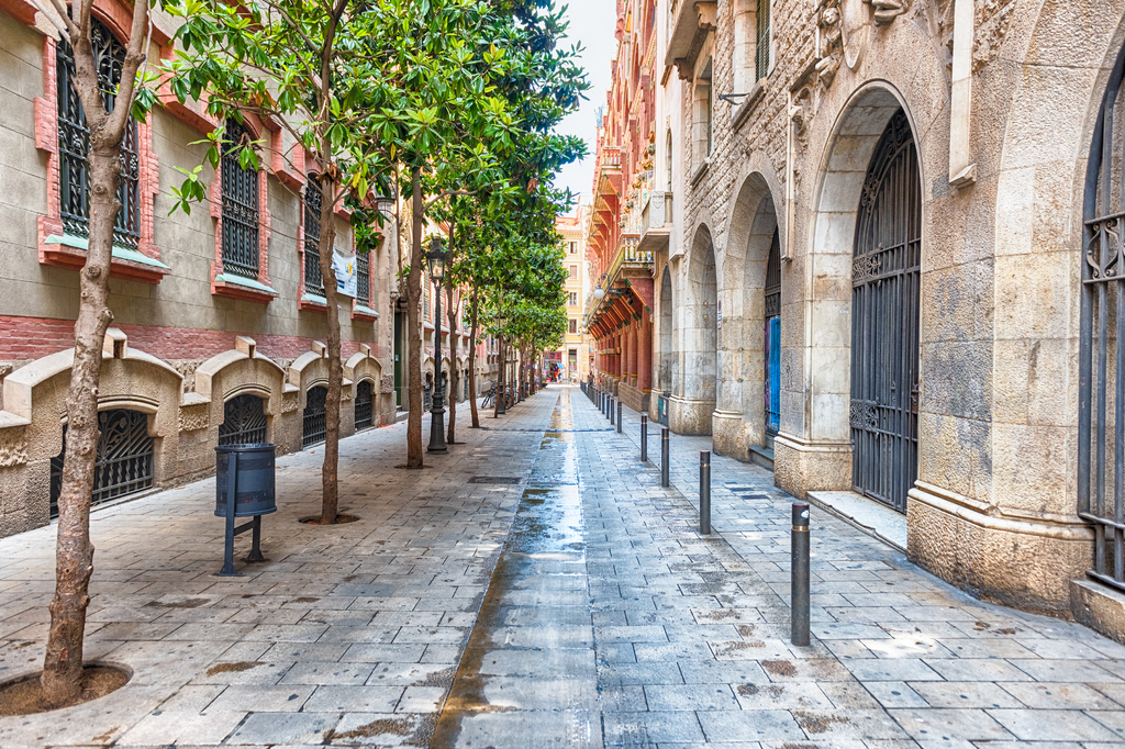 Lais Puzzle - Malerische Straße im Stadtteil La Ribera, Barcelona, Katalonien, Spanien - 2.000 Teile p-316128