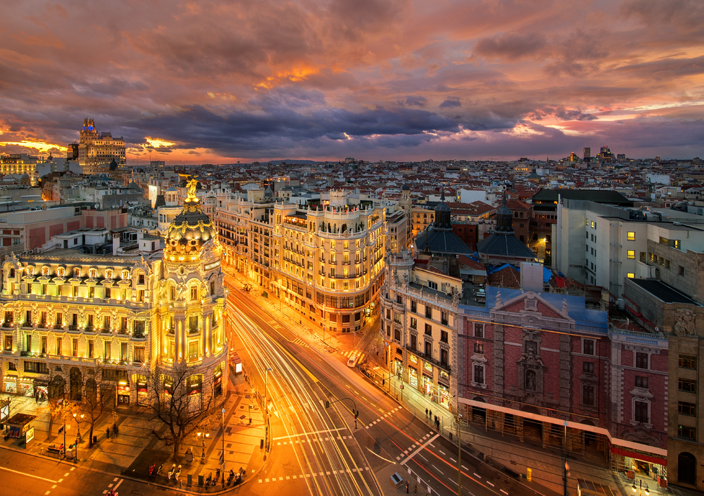 Lais Puzzle - Haupteinkaufsstraße in Madrid - 1.000 Teile p-316235