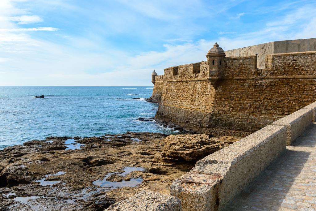 Lais Puzzle - Burg von San Sebastian in Cadiz, Andalusien, Spanien - 2.000 Teile p-316638