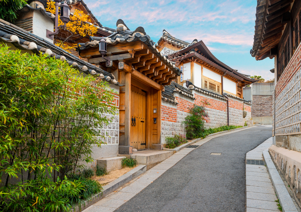 Lais Puzzle - Traditionelle koreanische Architektur im Bukchon Hanok Dorf in Seoul, Südkorea - 1.000 Teile p-317903