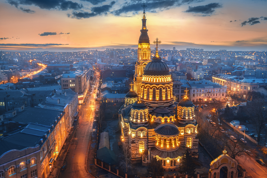 Lais Puzzle - Orthodoxe Verkündigungskathedrale in Charkow - Luftaufnahme - 2.000 Teile p-320622
