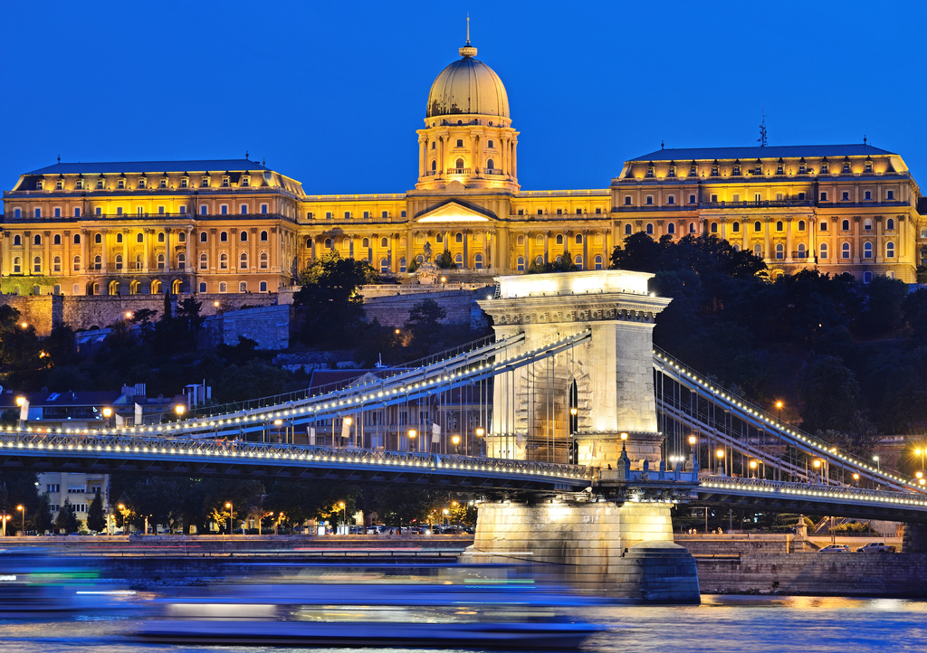 Lais Puzzle - Königlicher Palast in Budapest (Budaer Burgpalast) - 1.000 Teile p-321023