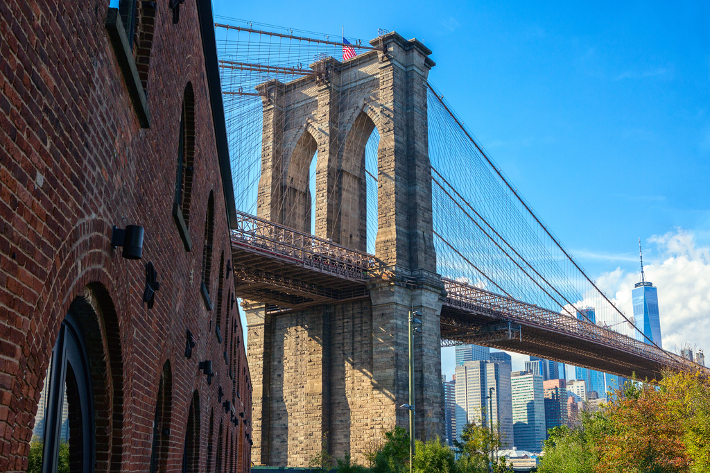 Lais Puzzle - Brooklyn Bridge an einem sonnigen Tag, aufgenommen vom Brooklyn Bridge Park, New York City - 2.000 Teile p-321456