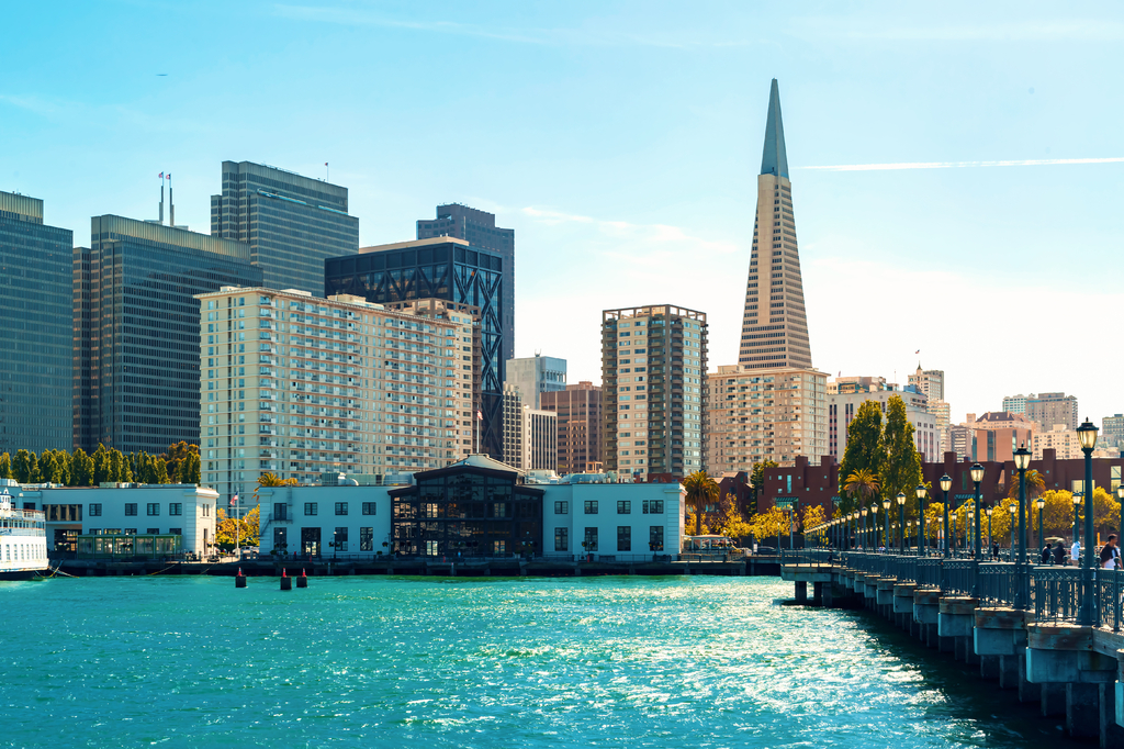 Lais Puzzle - Skyline von San Francisco mit Blick auf den Hafen - 2.000 Teile p-321726