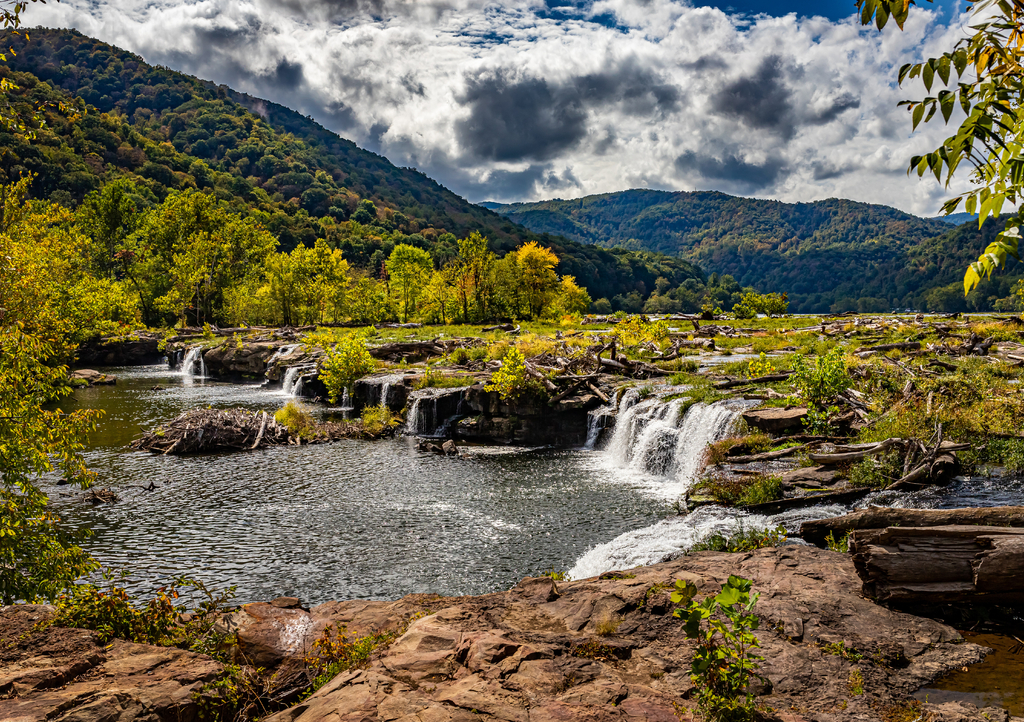 Lais Puzzle - Sandsteinfälle im New River Gorge National Park und Naturschutzgebiet - 1.000 Teile p-322739