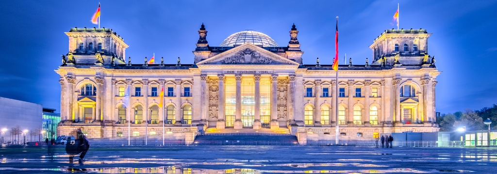 Lais Puzzle - Ansicht des Reichstags- oder Deutschen Bundestagsgebäudes in Berlin, Deutschland, Panorama - 1.000 Teile p-326182