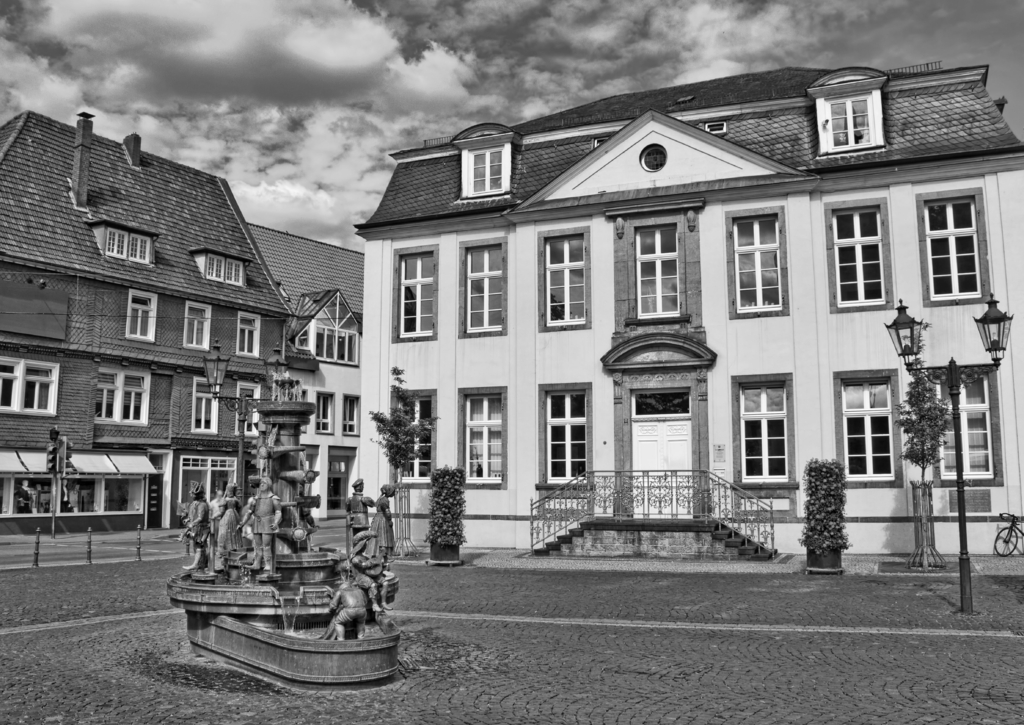 Lais Puzzle - Lippstadt in schwarz weiß - 500, 1.000 & 2.000 Teile p-328199