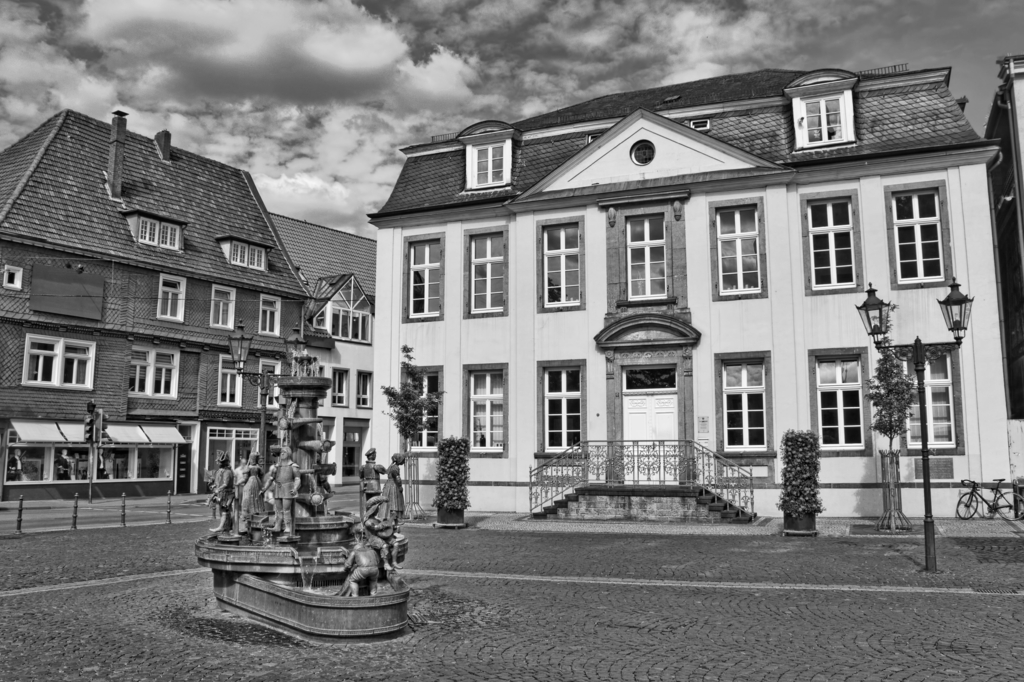 Lais Puzzle - Lippstadt in schwarz weiß - 2.000 Teile p-328201