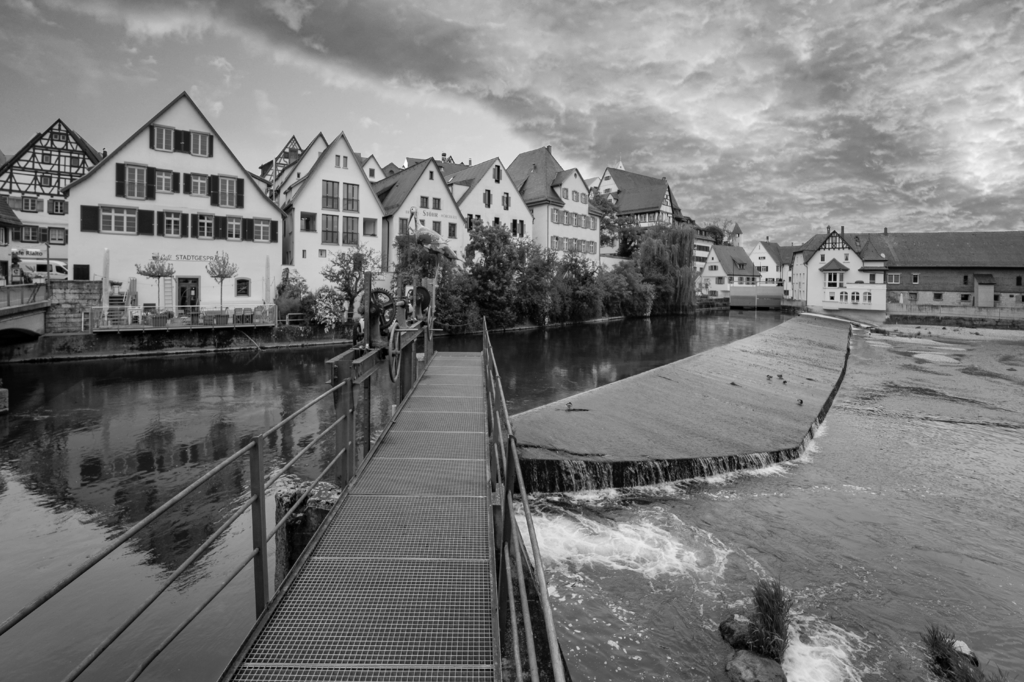 Lais Puzzle - Riedlingen in schwarz weiß - 2.000 Teile p-329860