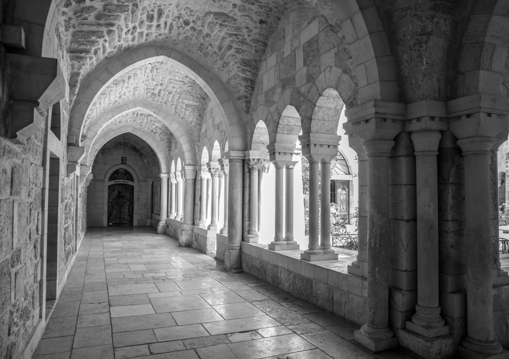 Lais Puzzle - Die Geburtskirche ist eine Basilika in Bethlehem in schwarz weiß - 1.000 Teile p-332145