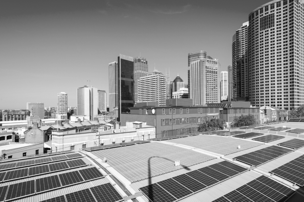 Lais Puzzle - Sydney, die Stadt der Sonnenkollektoren in schwarz weiß - 2.000 Teile p-332212