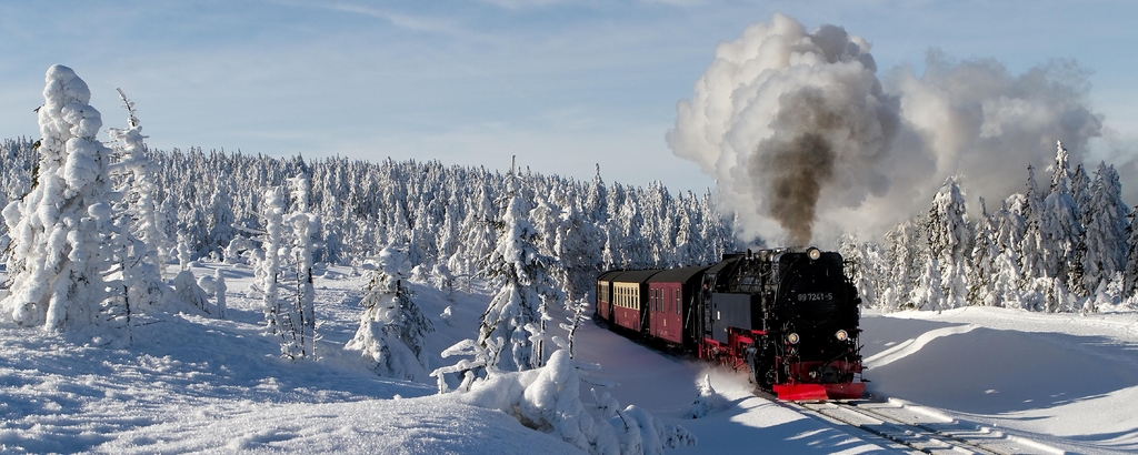 Lais Puzzle - Die Brockenbahn mit der Lok 99 7241-5 der Harzer-Schmalspurbahne, Panorama - 2.000 Teile p-332887