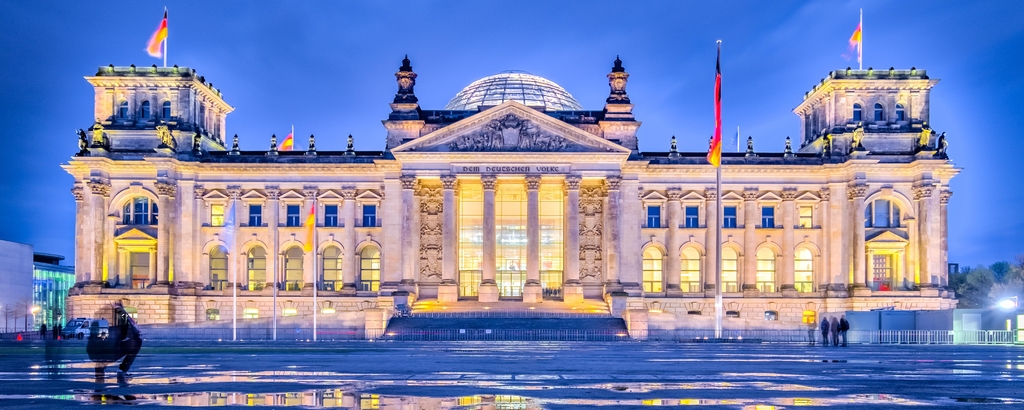 Lais Puzzle - Ansicht des Reichstags- oder Deutschen Bundestagsgebäudes in Berlin, Deutschland, Panorama - 2.000 Teile p-333151