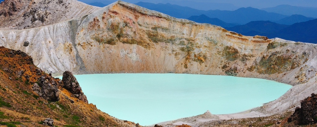 Lais Puzzle - Kratersee am Mt. Shirane, Japan, Panorama - 2.000 Teile p-333563