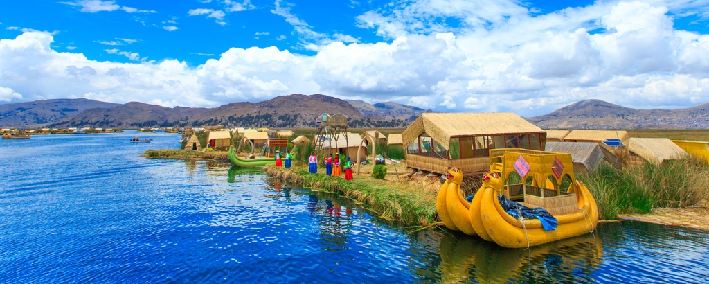 Lais Puzzle - Totora-Boot auf dem Titicaca-See nahe Puno, Peru, Panorama - 2.000 Teile p-333968