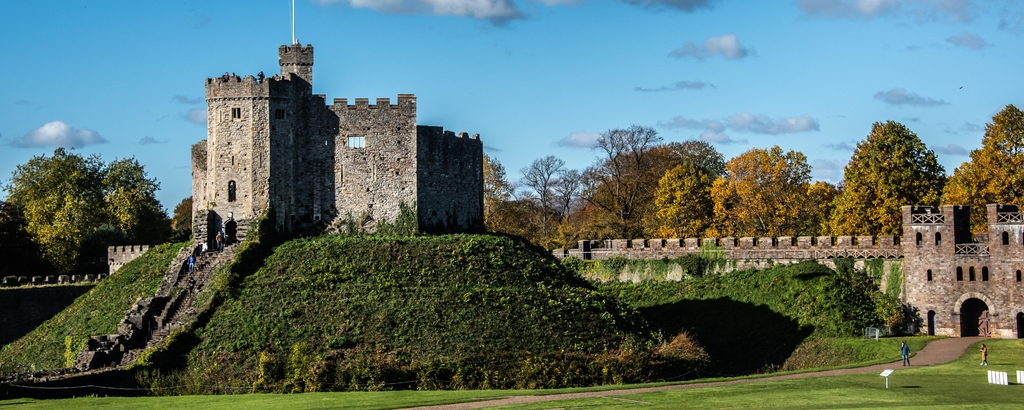 Lais Puzzle - Cardiff Bergfried, Panorama - 2.000 Teile p-334931
