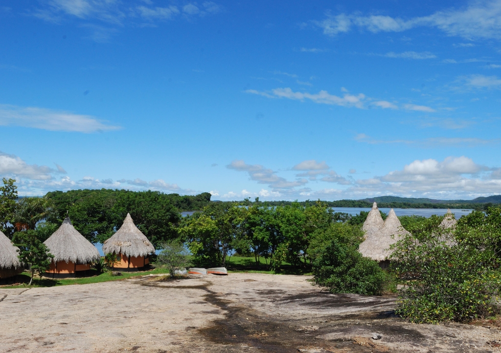 Lais Puzzle - Rio Orinoco, Puerto Ayacucho, Estado Amazonas Sur de Venezuela - 1.000 Teile p-342642