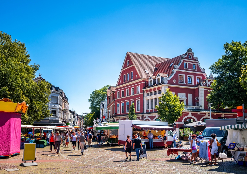 Lais Puzzle - Markt, Bergisch-Gladbach, Deutschland - 1.000 Teile p-342689
