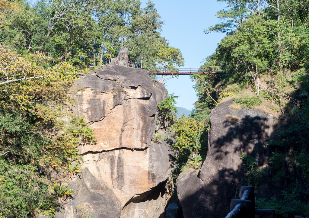 Lais Puzzle - Op luang National Park in Chiangmai Thailand - 1.000 Teile p-342763