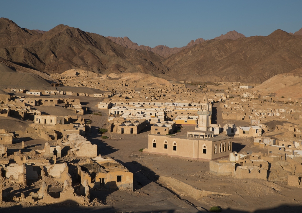 Lais Puzzle - Die Geisterstadt Umm el Howeitat bei Safaga in Ägypten diente mehr als 100 Jahre lang als Bergbaustadt für Phosphate - 1.000 Teile p-342773
