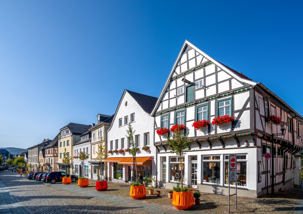 Lais Puzzle - Alter Markt, Arnsberg, Sauerland, Deutschland - 1.000 Teile p-342813