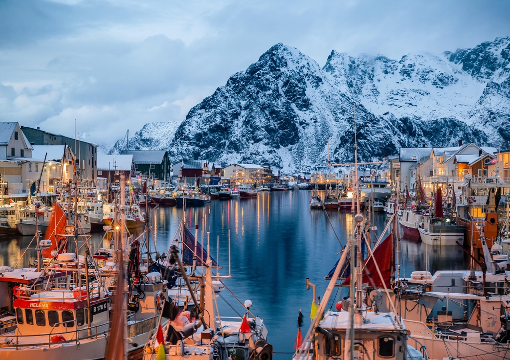 Lais Puzzle - Henningsvaer Hafen in der Inselgruppe der Lofoten, Norwegen - 1.000 Teile p-343033
