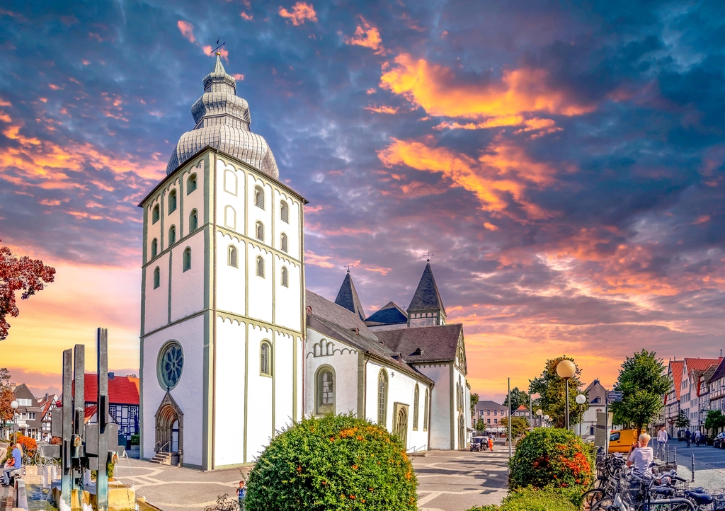 Lais Puzzle - Kirche, Lippstadt, Deutschland - 1.000 Teile p-343374