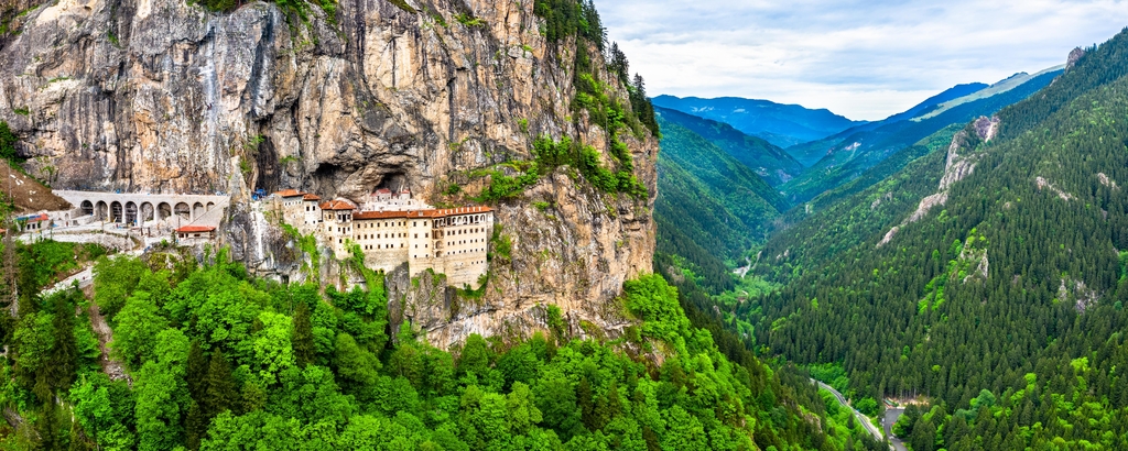 Lais Puzzle - Sumela-Kloster in der Provinz Trabzon in der Türkei - 2.000 Teile p-343957