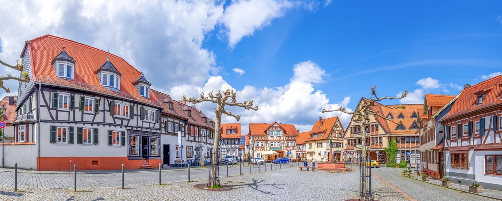 Lais Puzzle - Marktplatz, Oberursel, Taunus, Hessen, Deutschland - 2.000 Teile p-344077