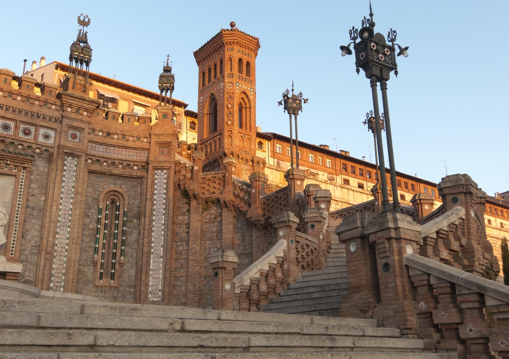 Lais Puzzle - Neomudejar-Treppe in Teruel, Aragonien, Spanien - 1.000 Teile p-344972