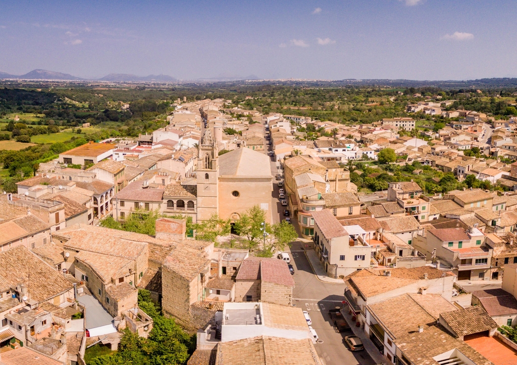 Lais Puzzle - Pfarrkirche Sant Feliu de Llubí, Llubi, Mallorca - 1.000 Teile p-345040