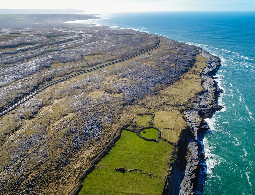 Lais Puzzle - Die Burren-Küstenstraße, Grafschaft Clare, Irland - 1.000 Teile p-349188