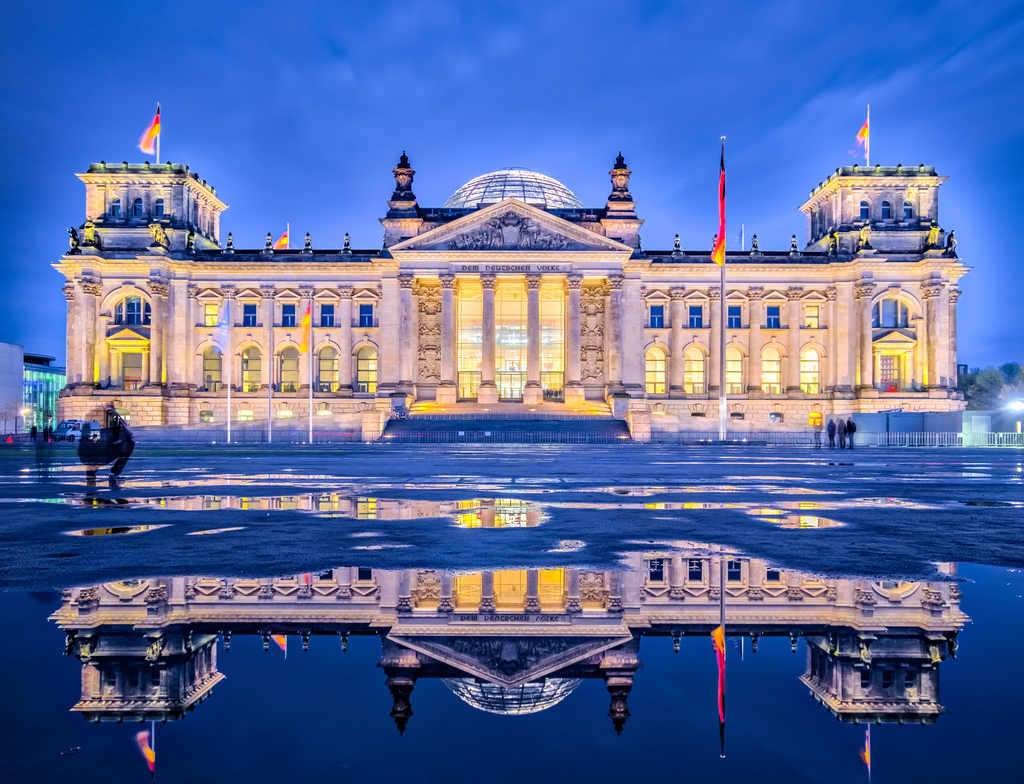 Lais Puzzle - Ansicht des Reichstags- oder Deutschen Bundestagsgebäudes in Berlin, Deutschland - 1.000 Teile p-349606