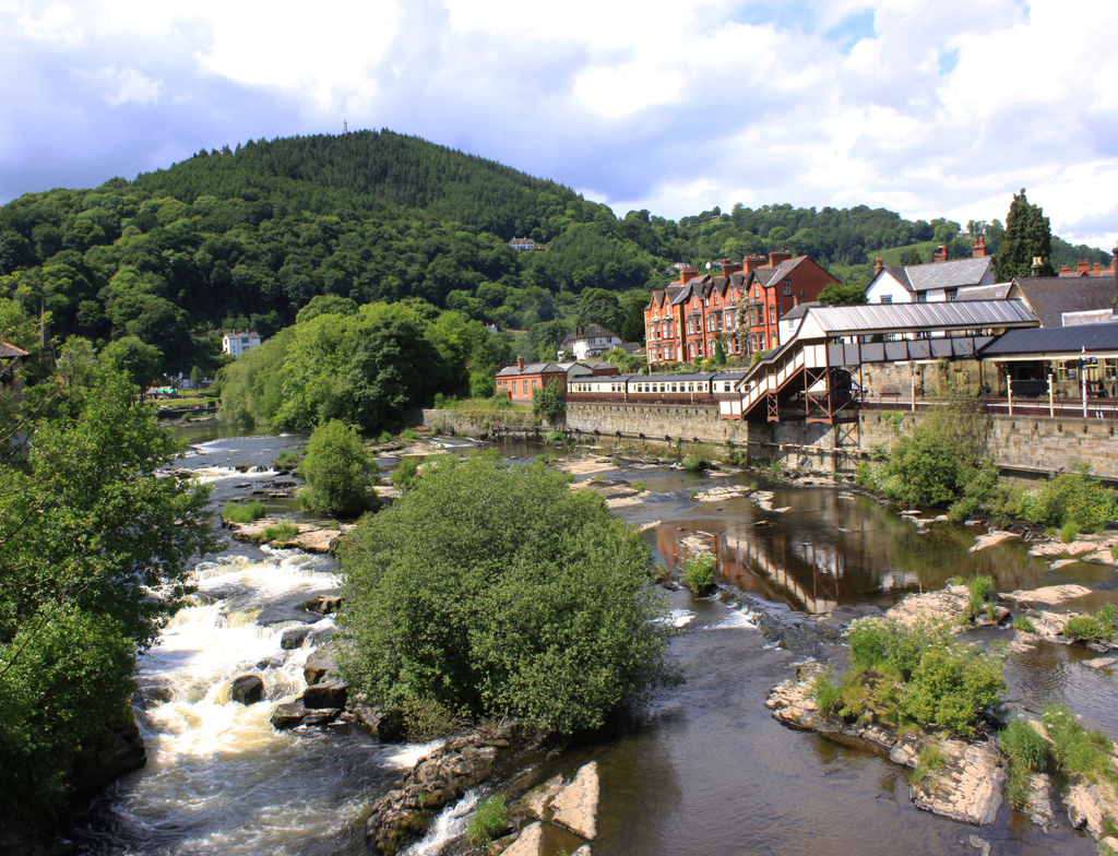 Lais Puzzle - Ansicht von Llangollen in Denbighshire Wales UK - 1.000 Teile p-350123