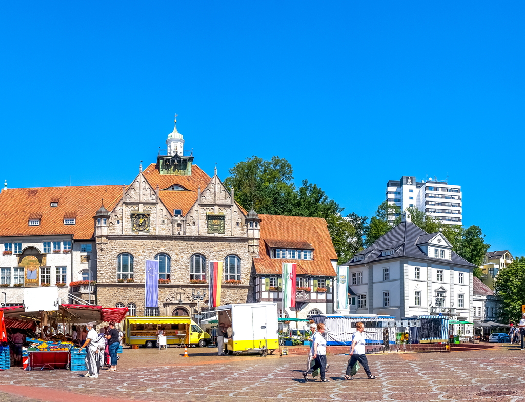 Lais Puzzle - Marktplatz, Bergisch Gladbach - 1.000 Teile p-350191