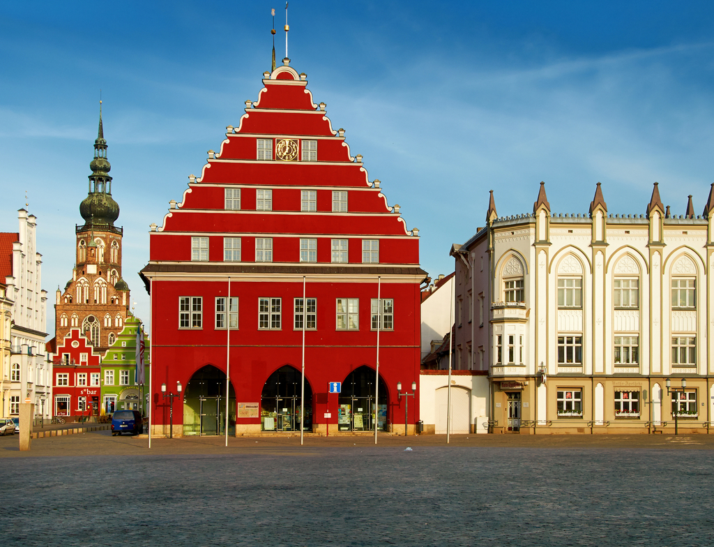 Lais Puzzle - Alter Markt mit Rathaus der Stadt Greifswald - 1.000 Teile p-350392