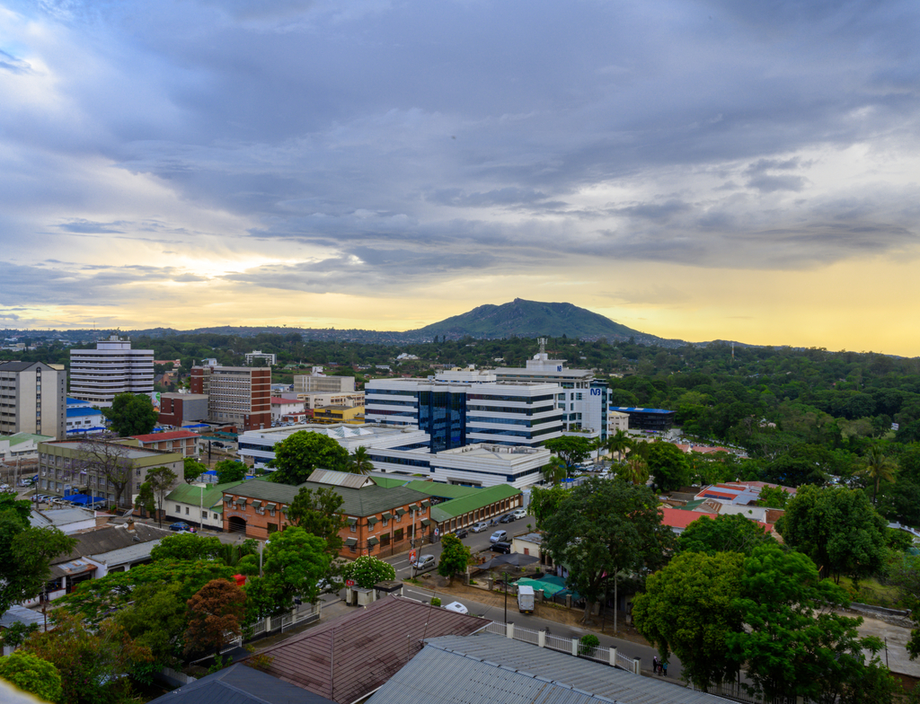 Lais Puzzle - Blantyre Geschäftsstadt von Malawi - 1.000 Teile p-351817