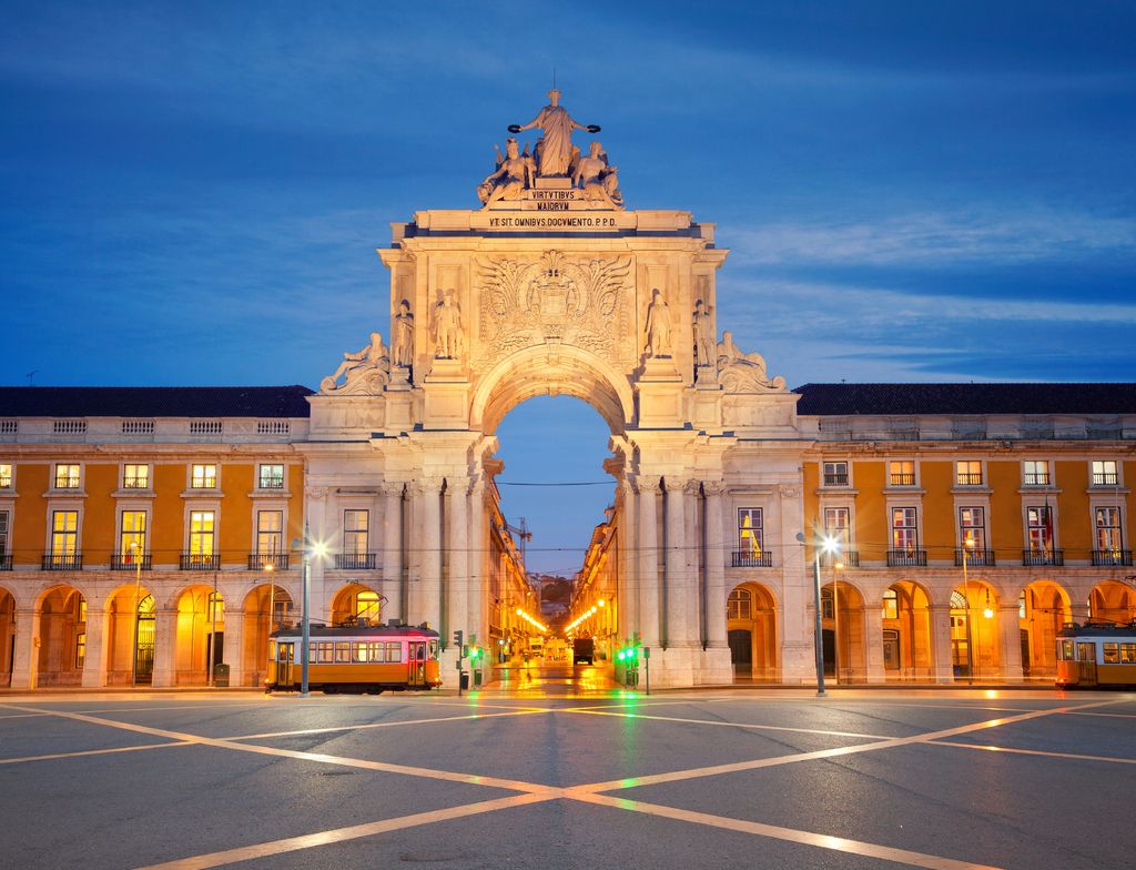 Lais Puzzle - Lissabon. Bild des Triumphbogens in Lissabon, Portugal - 1.000 Teile p-352015