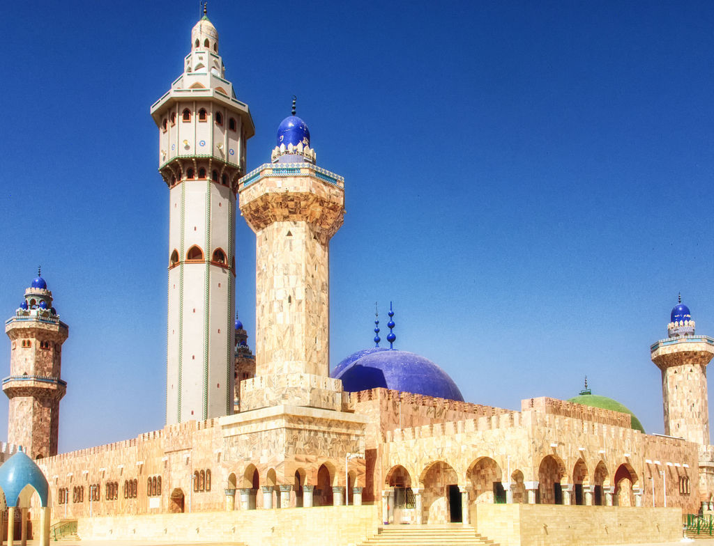 Lais Puzzle - Die Große Moschee, Touba, Senegal, Westafrika - 1.000 Teile p-352170