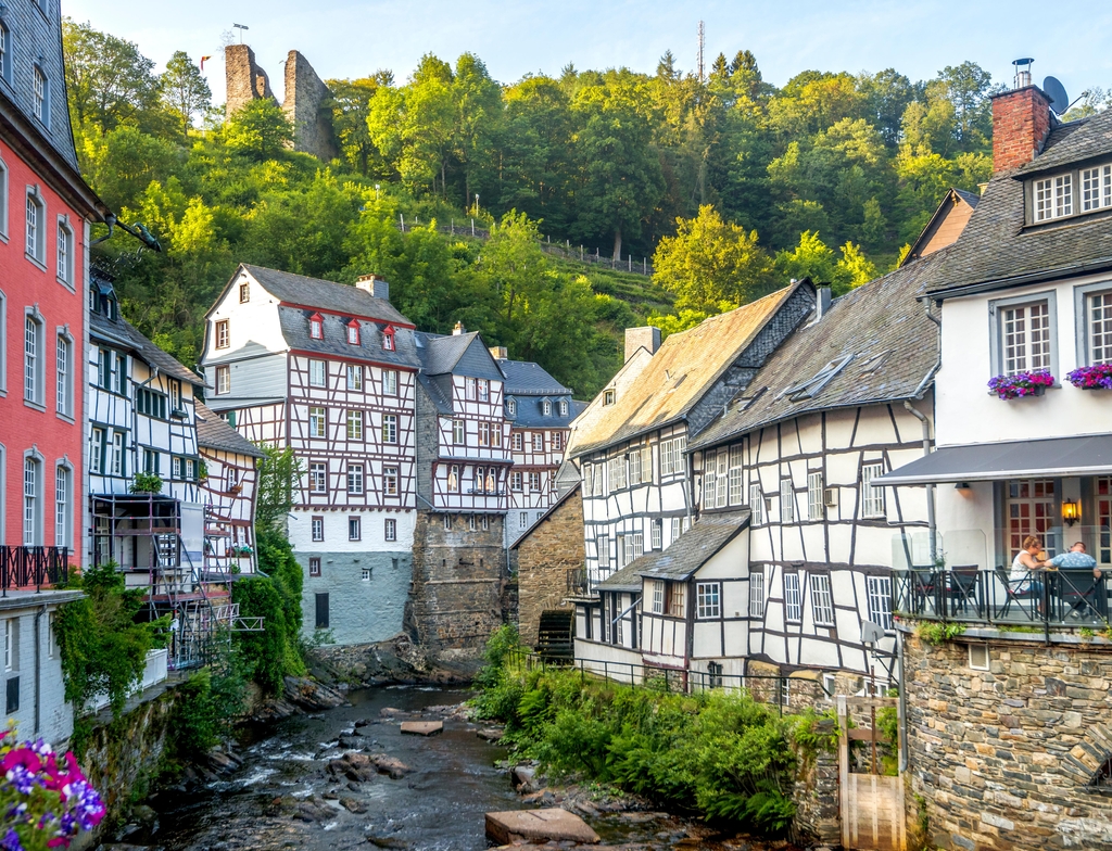 Lais Puzzle - Monschau in der Eifel - 1.000 Teile p-352747