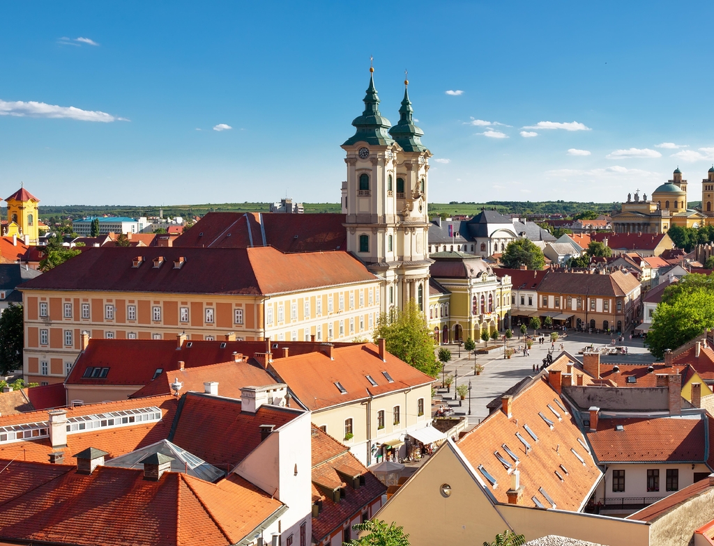 Lais Puzzle - Panoramablick auf die Altstadt von Eger, Ungarn - 1.000 Teile p-352755