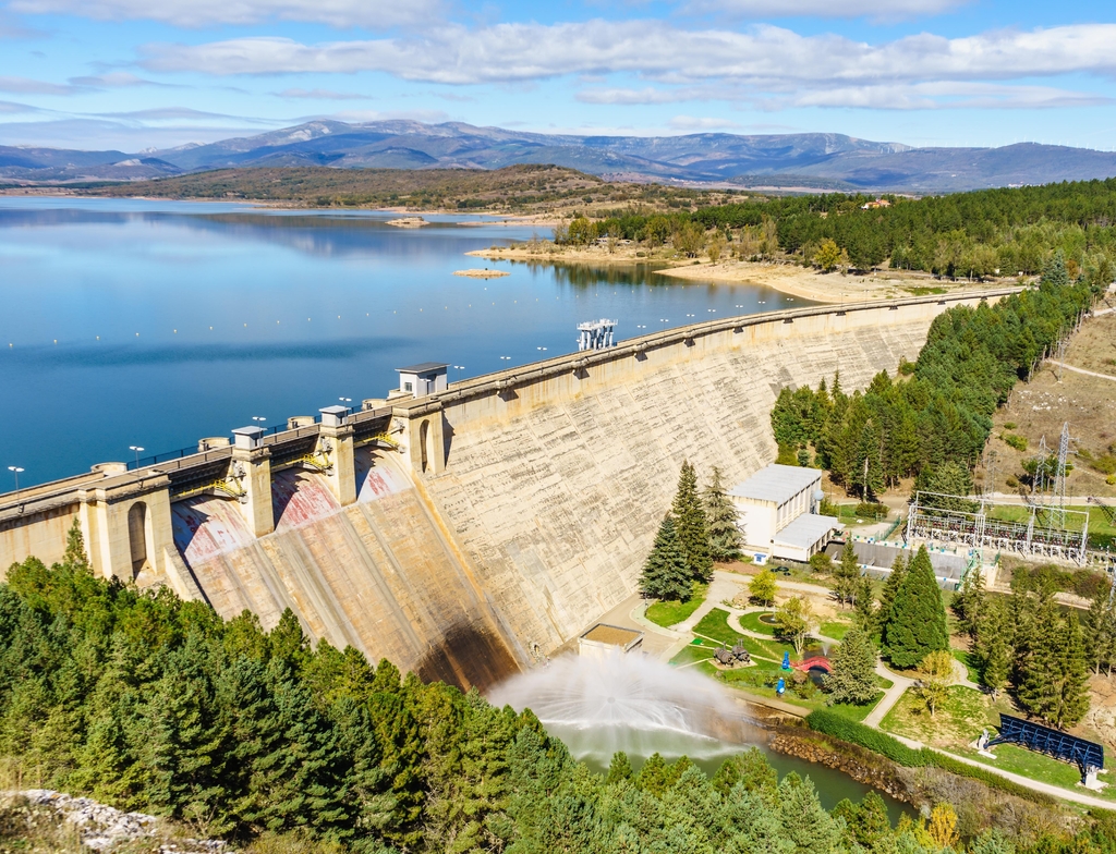 Lais Puzzle - Staudamm und Wasserkraftwerk in der Gemeinde Embalse de Aguilar de Campoo - 1.000 Teile p-353307